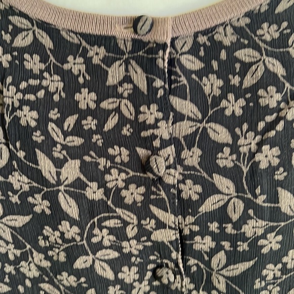 J. Jill Silk Blend Cardigan Brown and Black Floral Sz PL - Picture 2 of 6